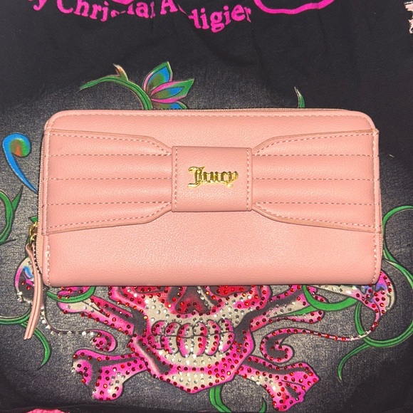 Juicy Couture Pink Wallet Clutch - Picture 1 of 4
